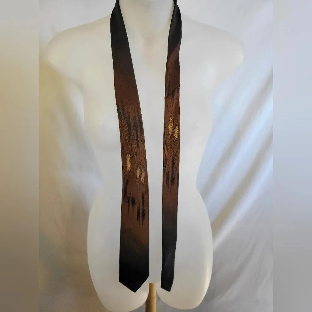 Vintage Brown Tie with Brown and Tan